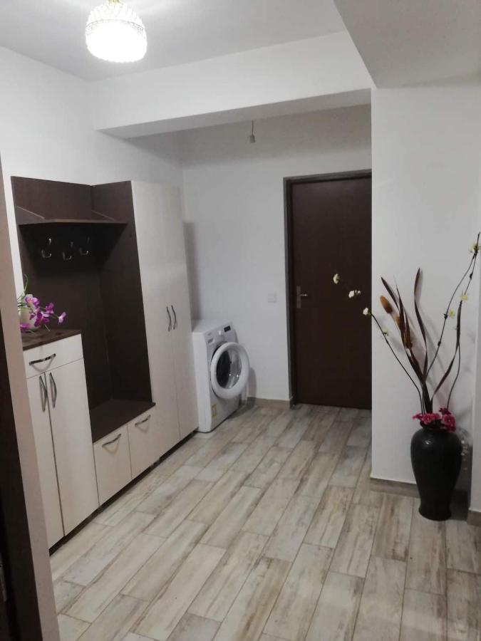 Ella Doo Apartament - 15 Min De Palas Hlincea Zewnętrze zdjęcie